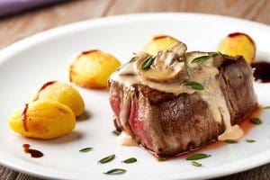 Venison Steak with Mushroom Sauce